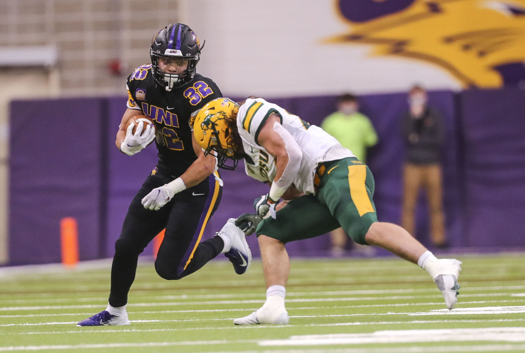 CFBall UNI vs. NDSU 10